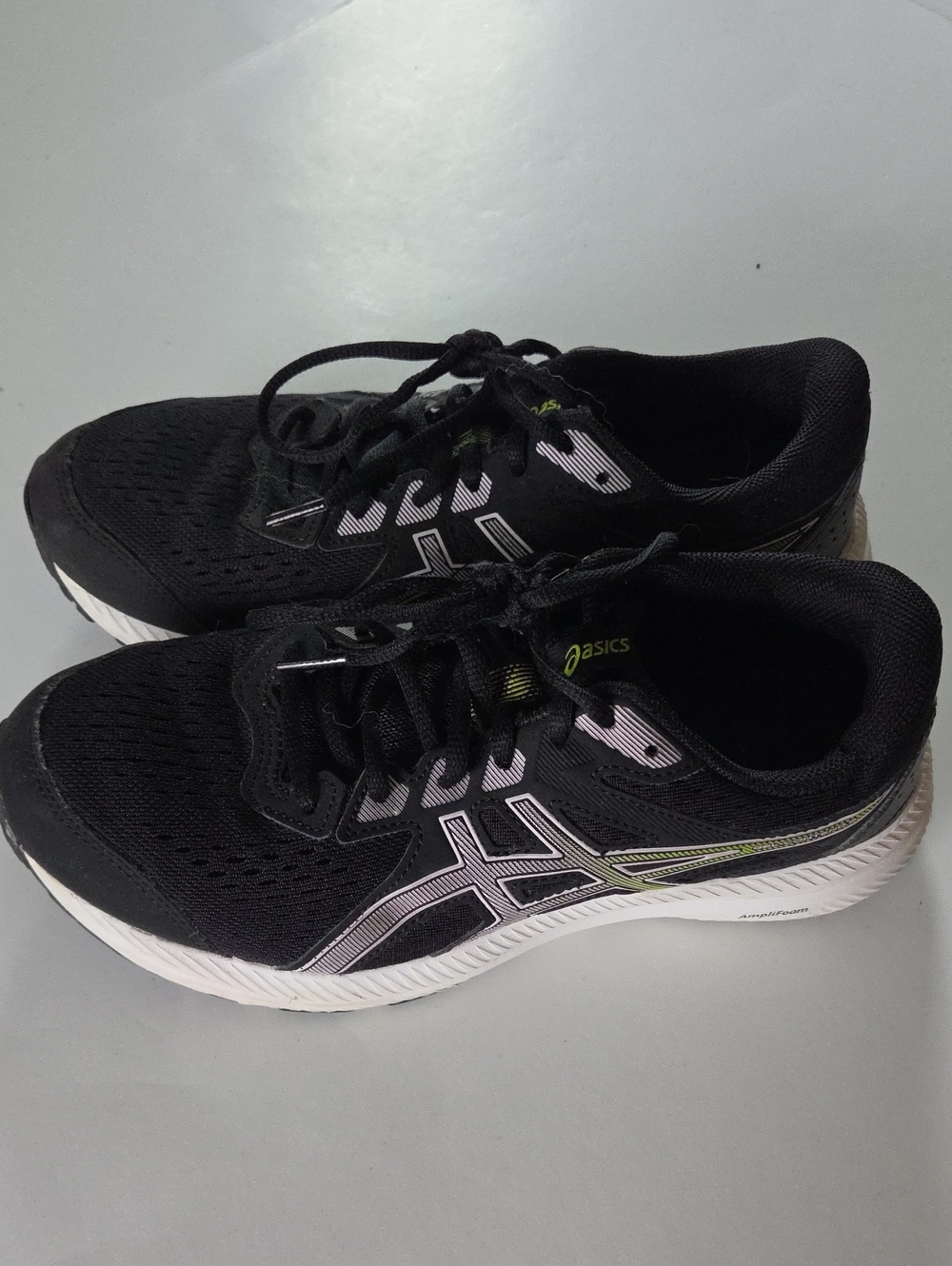 Black Wide Running Shoes ASICS Performance Comfort GEL-Contend Mesh Upper 8.5
